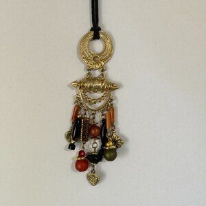 Vintage Unique Gold and Bead Necklace